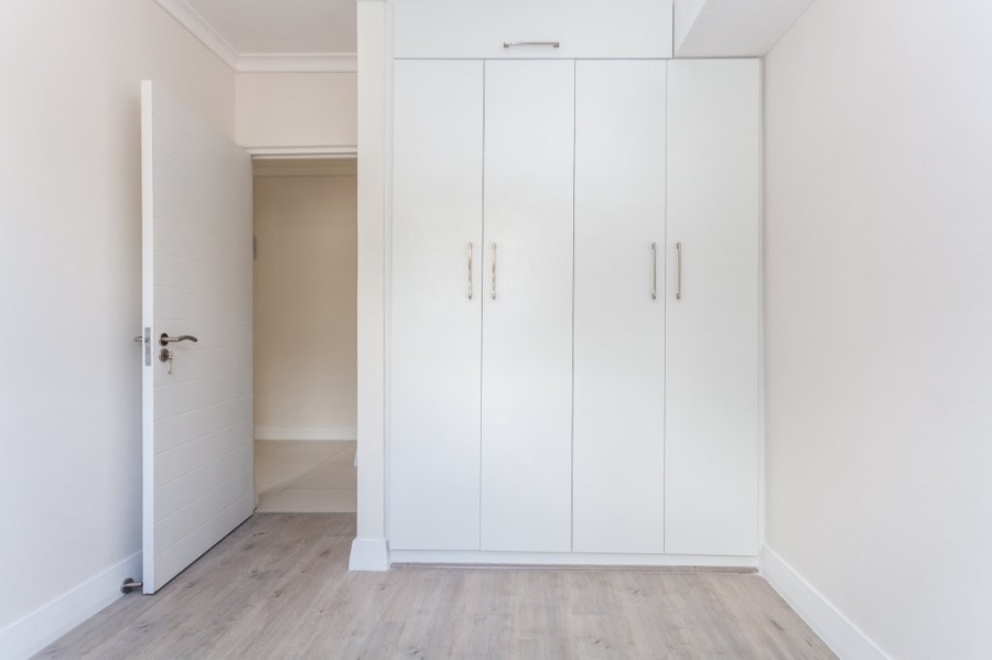 2 Bedroom Property for Sale in Zonnebloem Western Cape